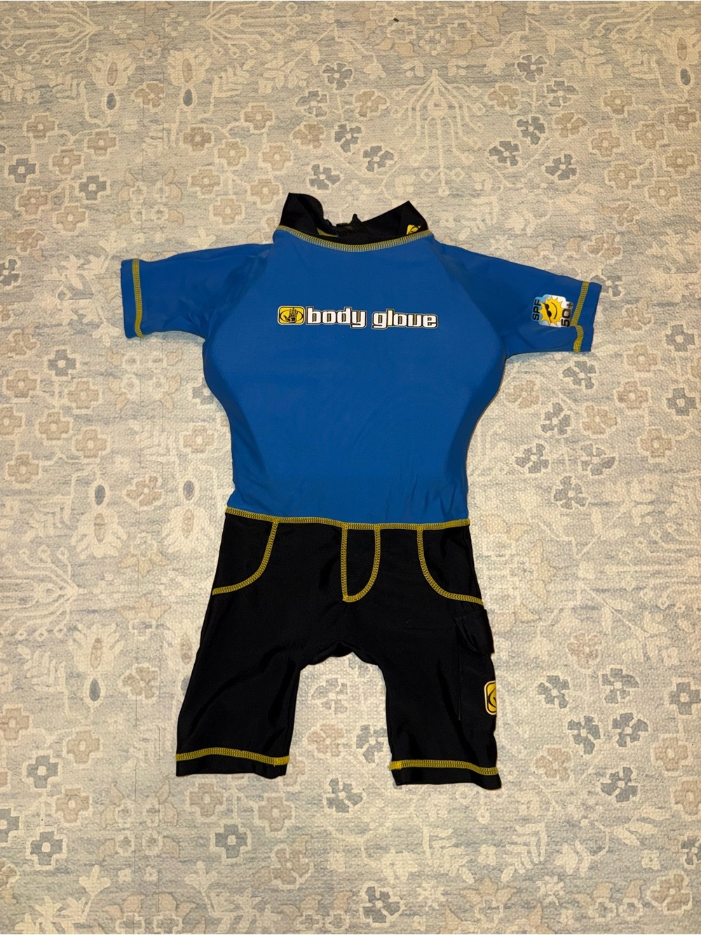 Kids body glove float or wet suit